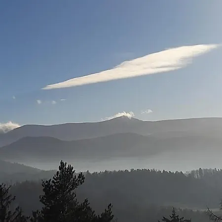 Skyview Mountain Panorama *