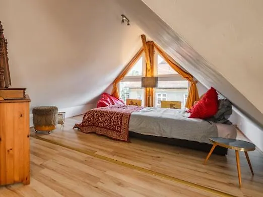 Skyview Mountain Panorama Apartment